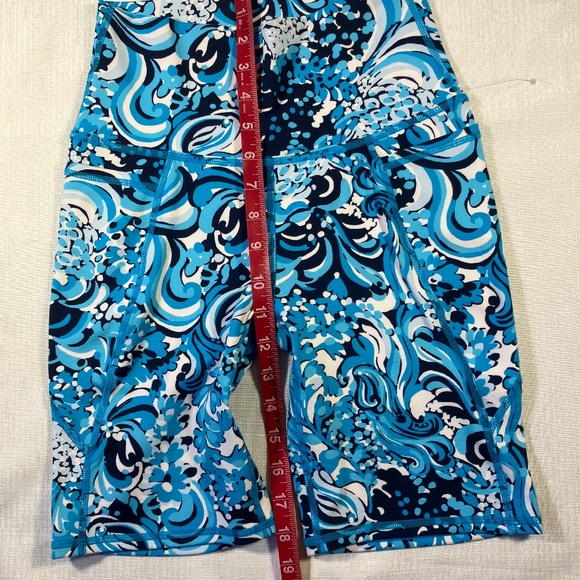 NWT Lilly Pulitzer Luxletic South Beach High Rise Bike Shorts, UPF 50+ Sz. Small - Picture 9 of 15